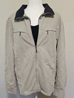 London Fog Beige Lightweight Zip-Up Jacket with Dark Collar